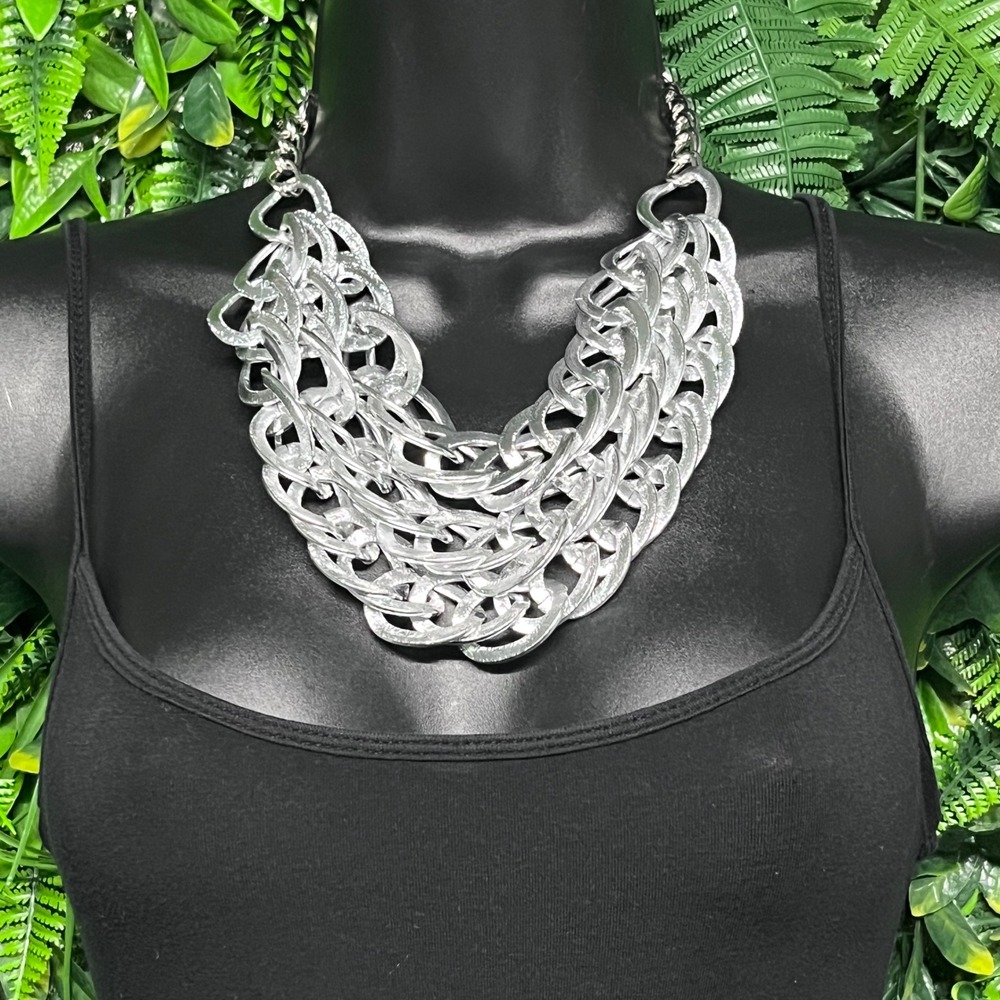 Silver Tone Textured Multi Layer Chunky Curb Chain Statement Bib‎ Necklace 3979